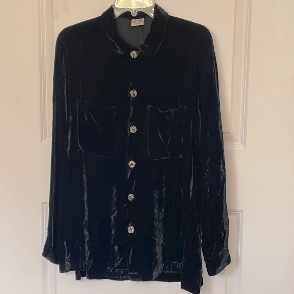 CP Shades Black Crushed Velvet Top Small Elegant